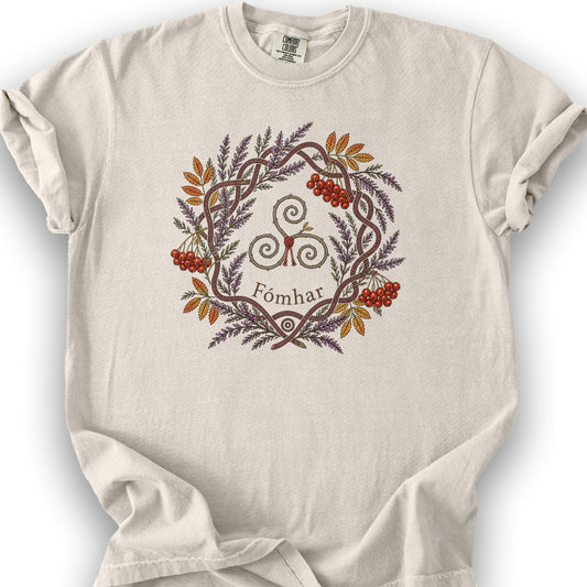 Fómhar Triskele T-Shirt - Ivory