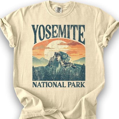 Yosemite National Park "Big and Bold" T-Shirt - Banana