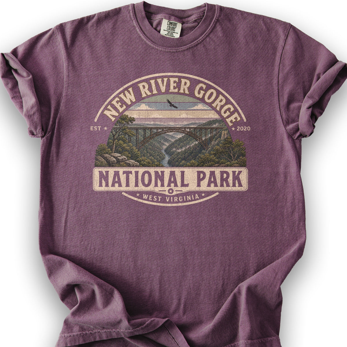 New River Gorge Medallion T-Shirt - Berry