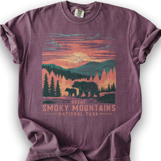 Great Smoky Mountains Sunset Bears T-Shirt - Berry