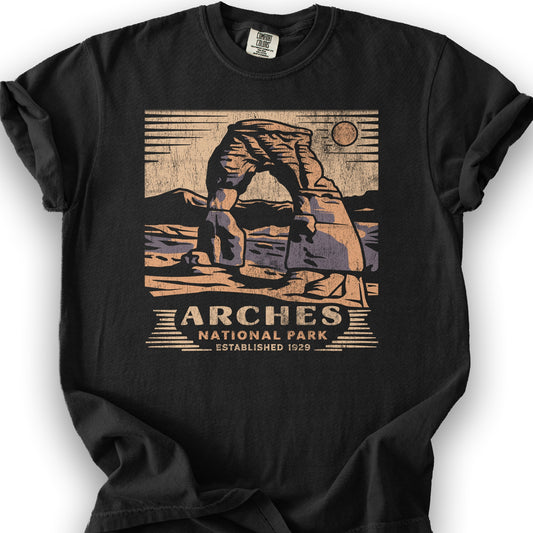 Arches Cut-Out T-Shirt - Black