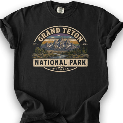 Grand Teton Medallion T-Shirt - Black