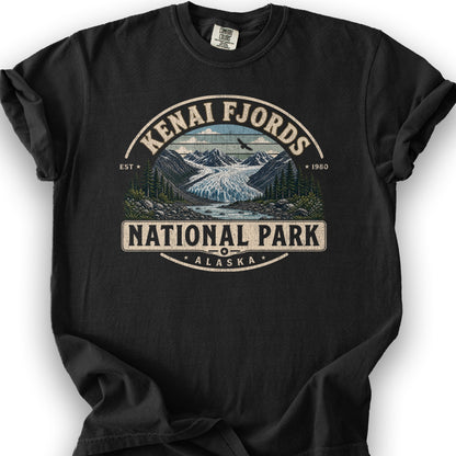 Kenai Fjords Medallion T-Shirt - Black