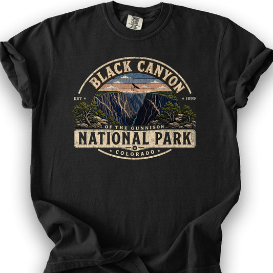 Black Canyon Medallion T-Shirt - Black