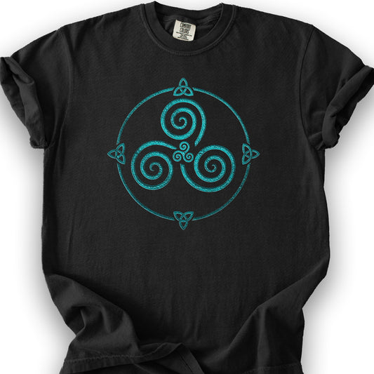 Celtic Triskele Spiral T-Shirt - Black