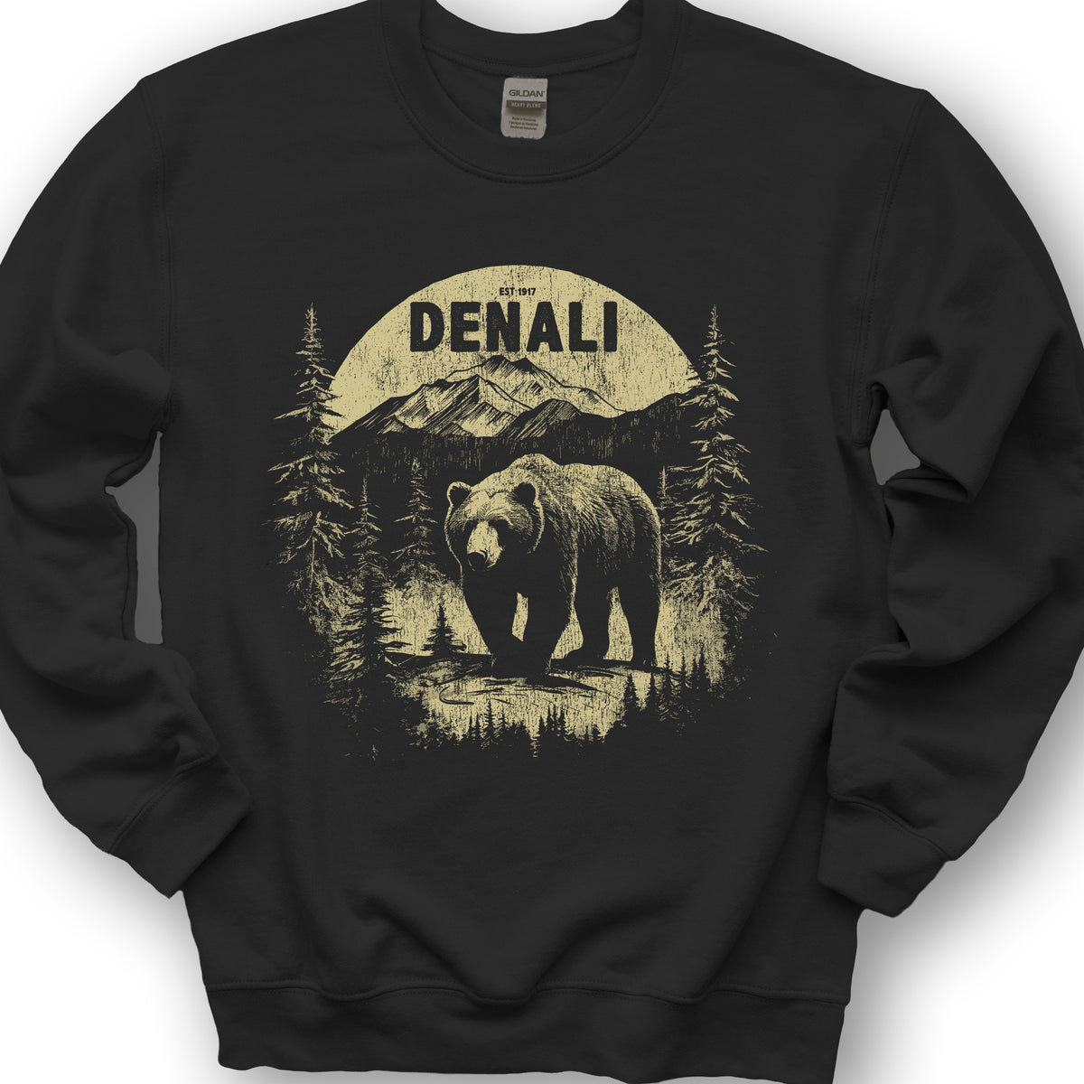 Denali National Park Grizzly Bear Sweatshirt - Black