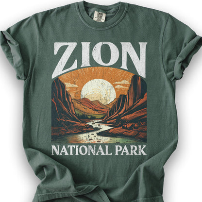 Zion National Park "Big and Bold" T-Shirt - Blue Spruce
