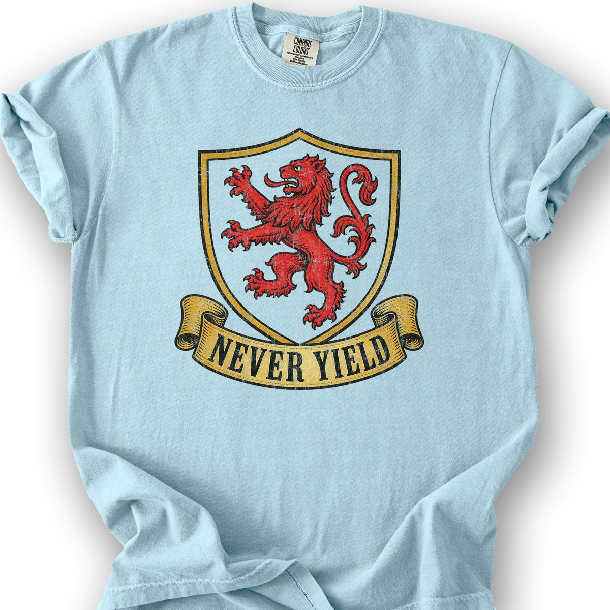 Never Yield Lion T-Shirt - Chambray