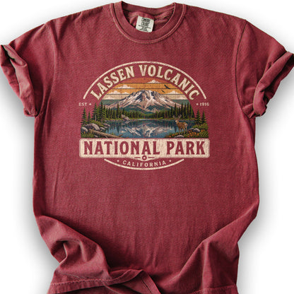 Lassen Volcanic Medallion T-Shirt - Chili