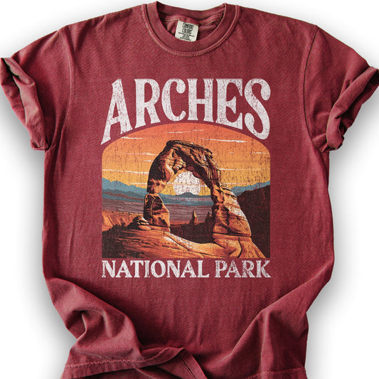 Arches National Park "Big and Bold" T-Shirt - Chili
