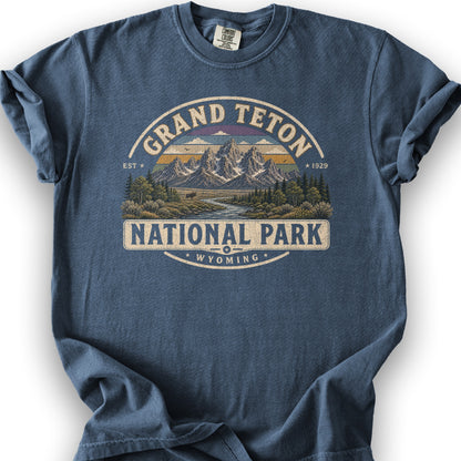 Grand Teton Medallion T-Shirt - Denim