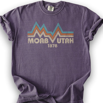 Moab Utah Retro T-Shirt - Grape