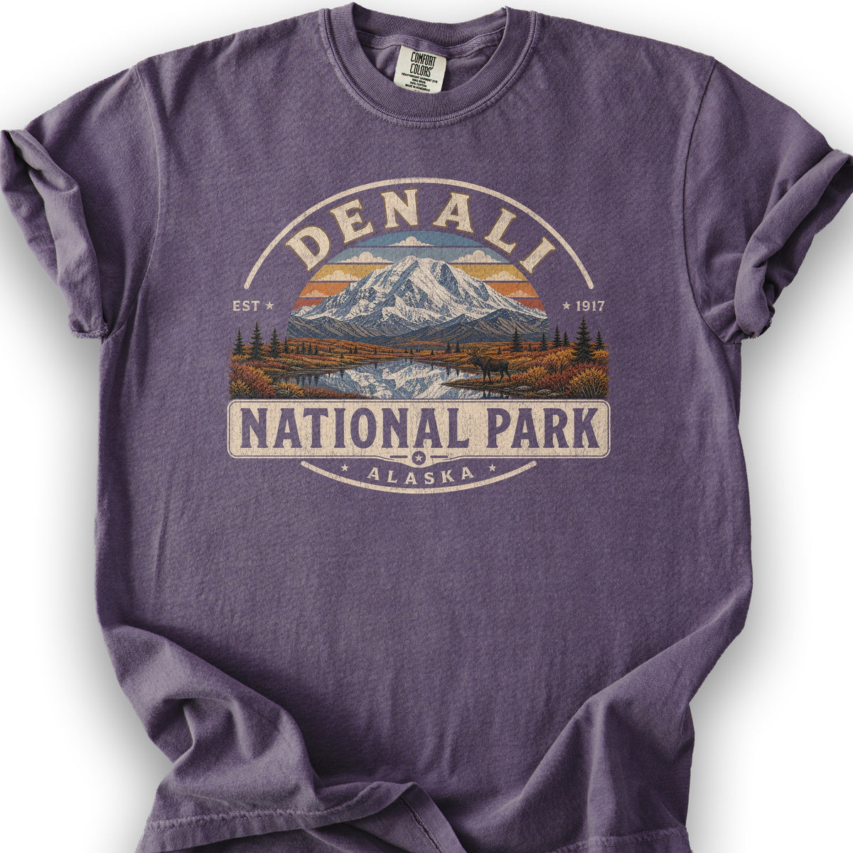 Denali Medallion T-Shirt - Grape