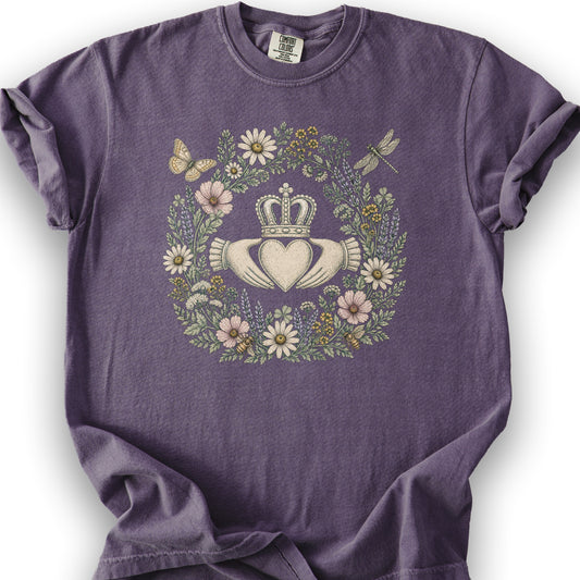 Claddagh Wreath T-Shirt - Grape