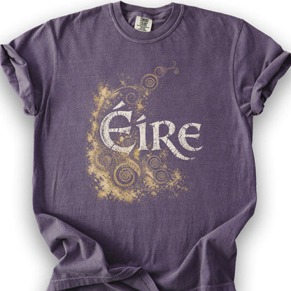Éire Ancient Spirals T-Shirt - Grape