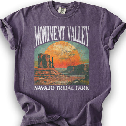 Monument Valley Arizona "Big and Bold" T-Shirt - Grape