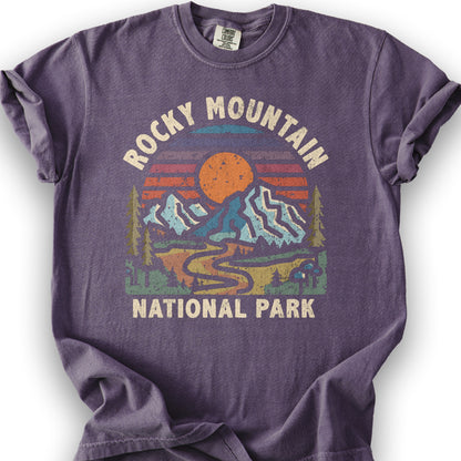 Rocky Mountain National Park "Retro Sunset" T-Shirt - Grape