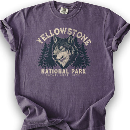 Yellowstone Wolf Design V01 - 1717 - 2025 - Grape