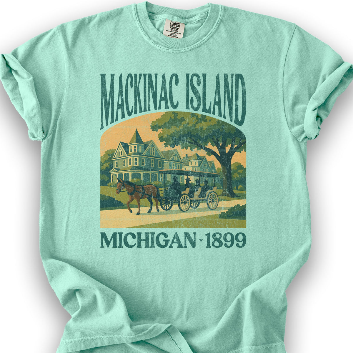 Mackinac Island Michigan "Big and Bold" T-Shirt - Island Reef