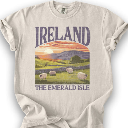 Ireland The Emerald Isle "Big and Bold" T-Shirt - Ivory