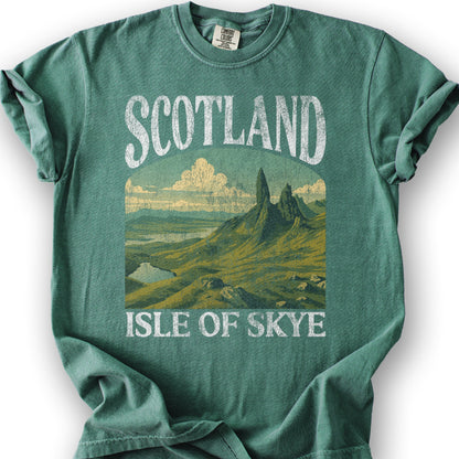 Scotland Isle of Skye "Big & Bold" T-Shirt - Light Green