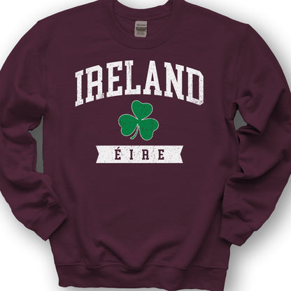 Ireland Éire Sweatshirt - Maroon