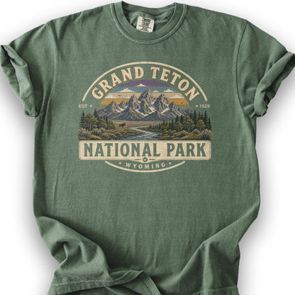 Grand Teton Medallion T-Shirt - Moss