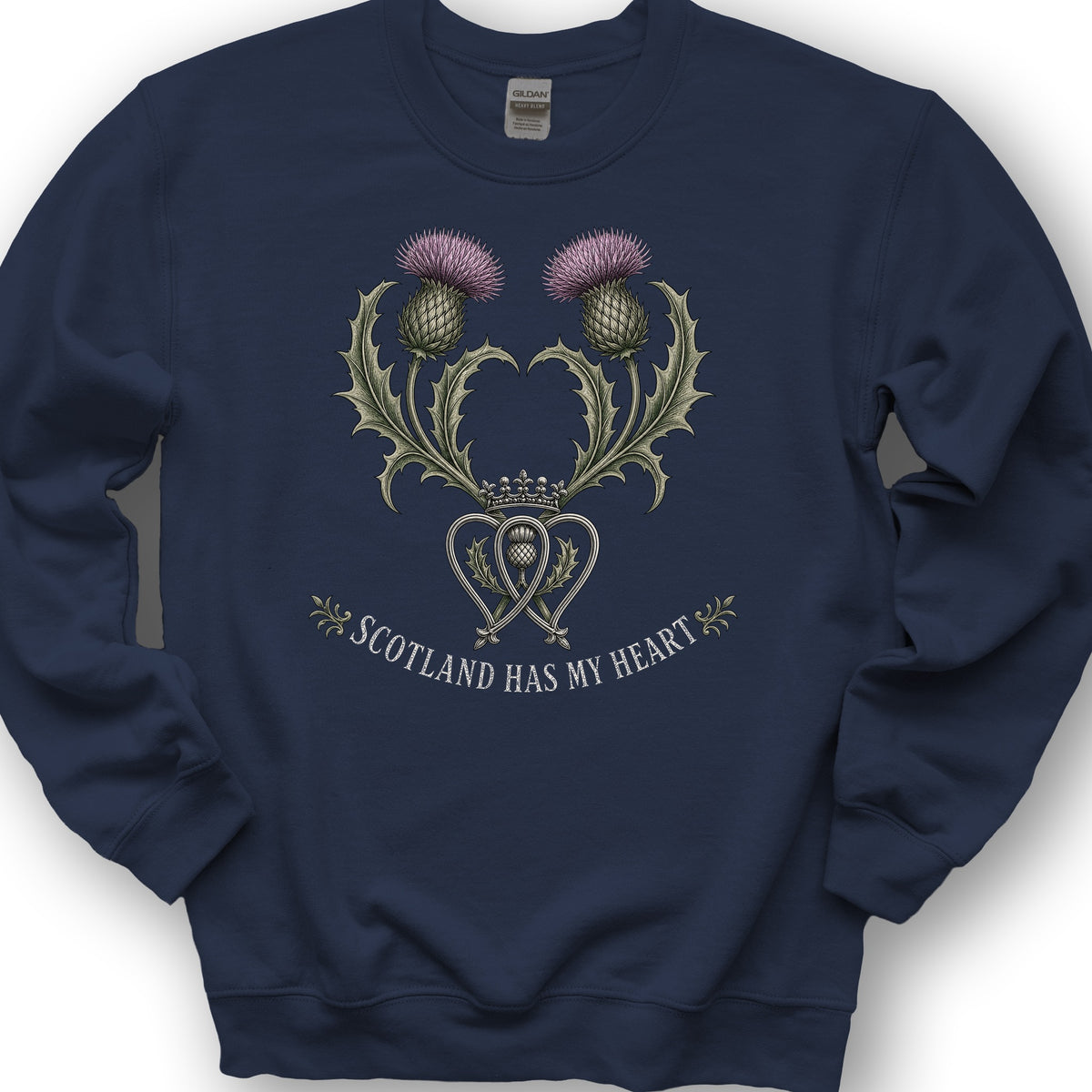 Scotland Heart Brooch Sweatshirt - Navy