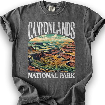 Canyonlands National Park "Big and Bold" T-Shirt - Pepper