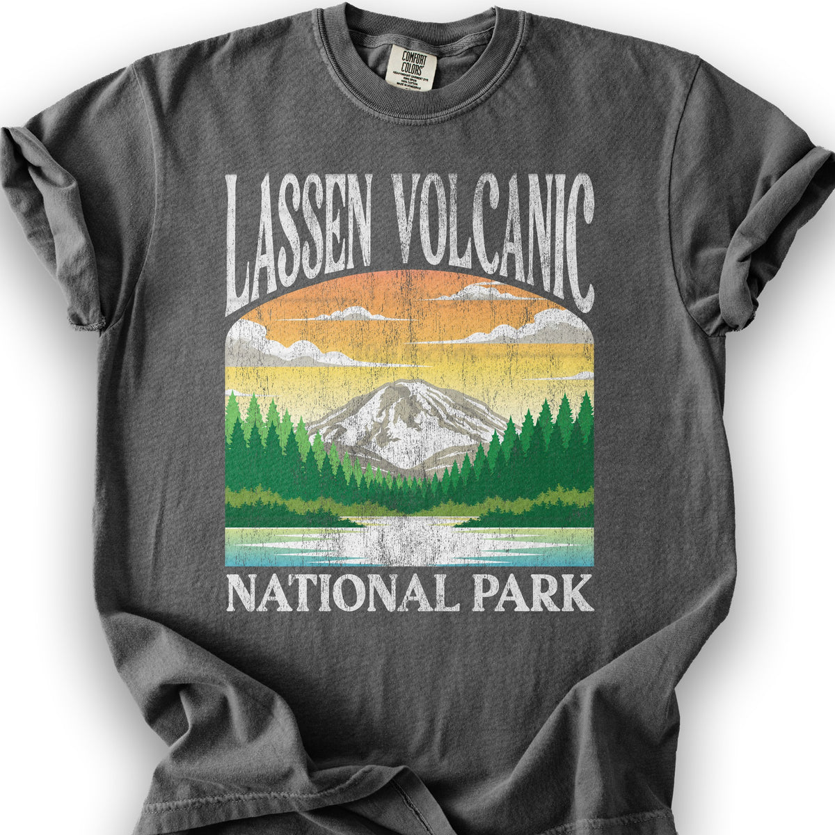 Lassen Volcanic National Park "Big and Bold" T-Shirt - Pepper