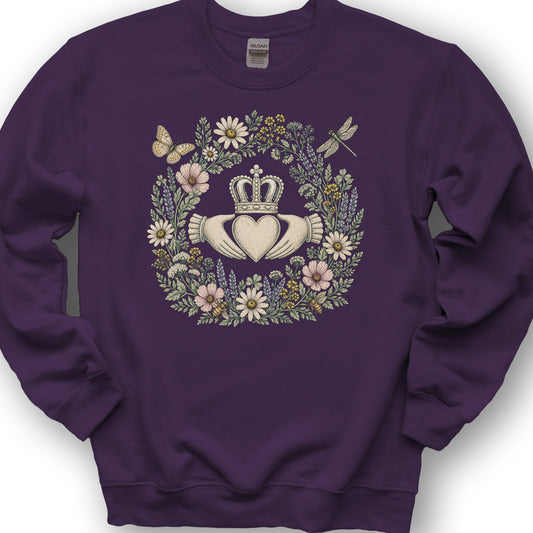Claddagh Wreath Sweatshirt - Purple