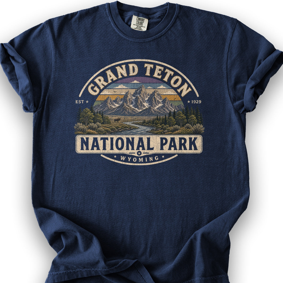 Grand Teton Medallion T-Shirt - True Navy