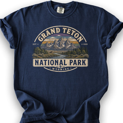 Grand Teton Medallion T-Shirt - True Navy