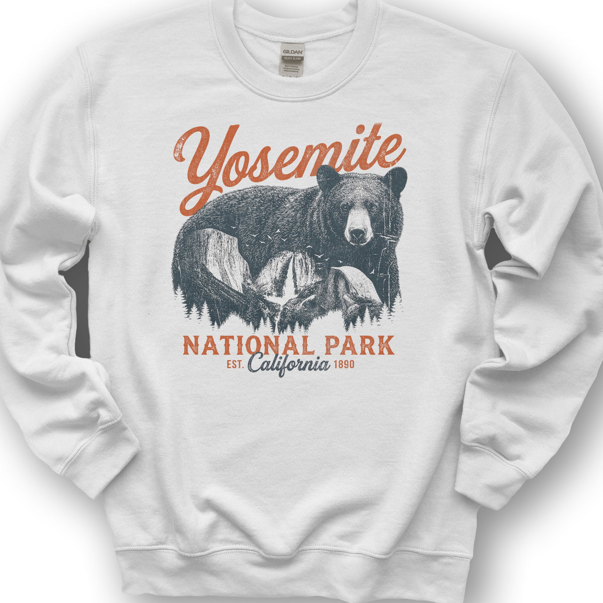 Yosemite Bear Etching Sweatshirt - White
